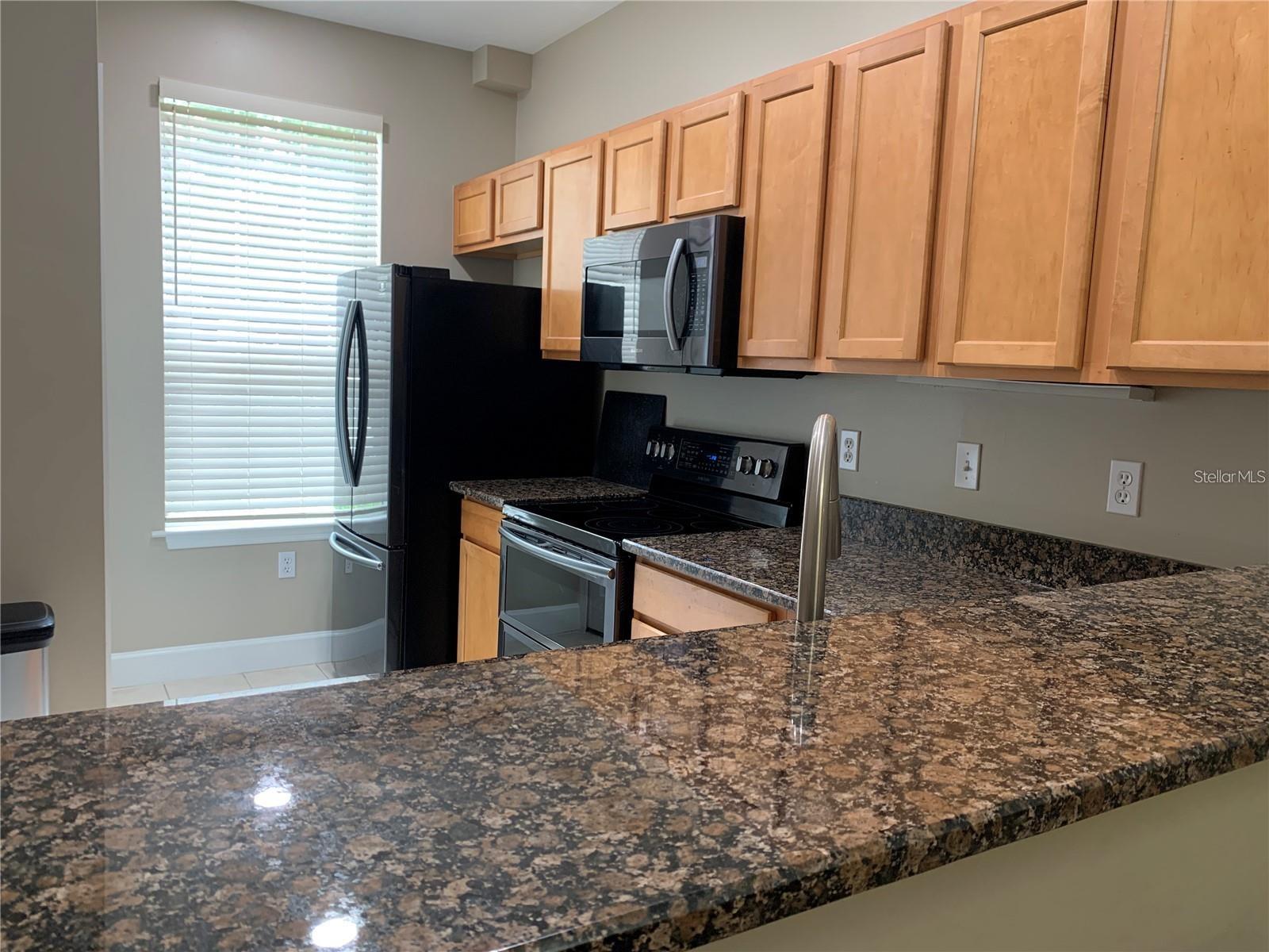 GARLAND CONDOS - Residential Lease