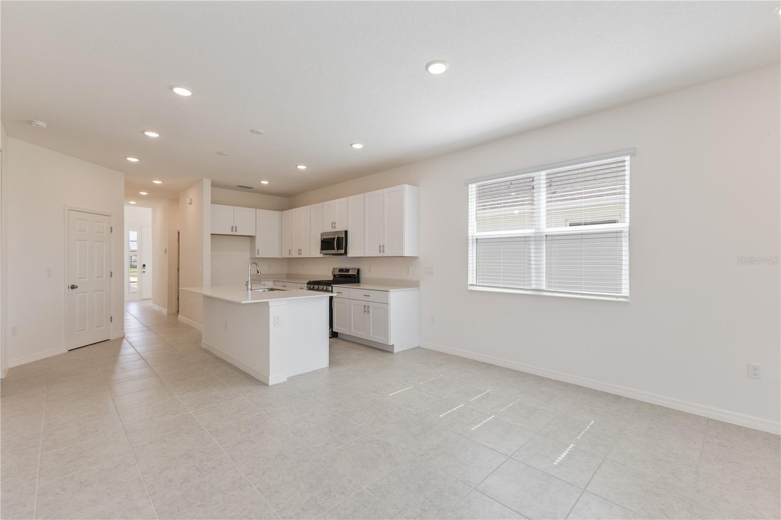 HIGHFIELD AT TWISTED OAKS - Residential