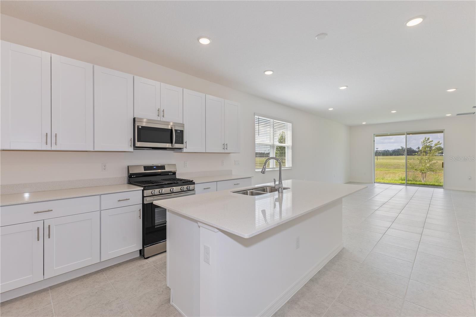 HIGHFIELD AT TWISTED OAKS - Residential