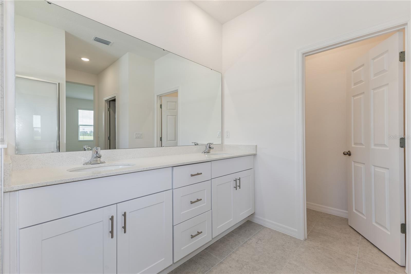 HIGHFIELD AT TWISTED OAKS - Residential