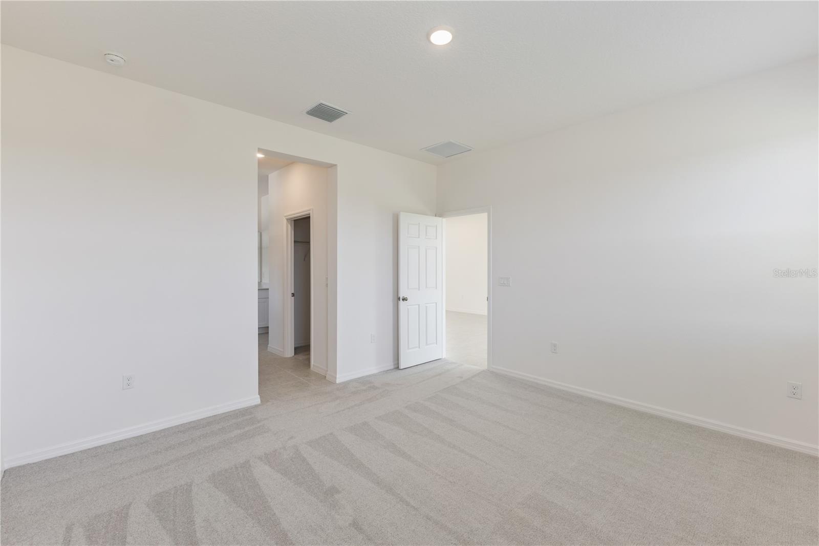 HIGHFIELD AT TWISTED OAKS - Residential