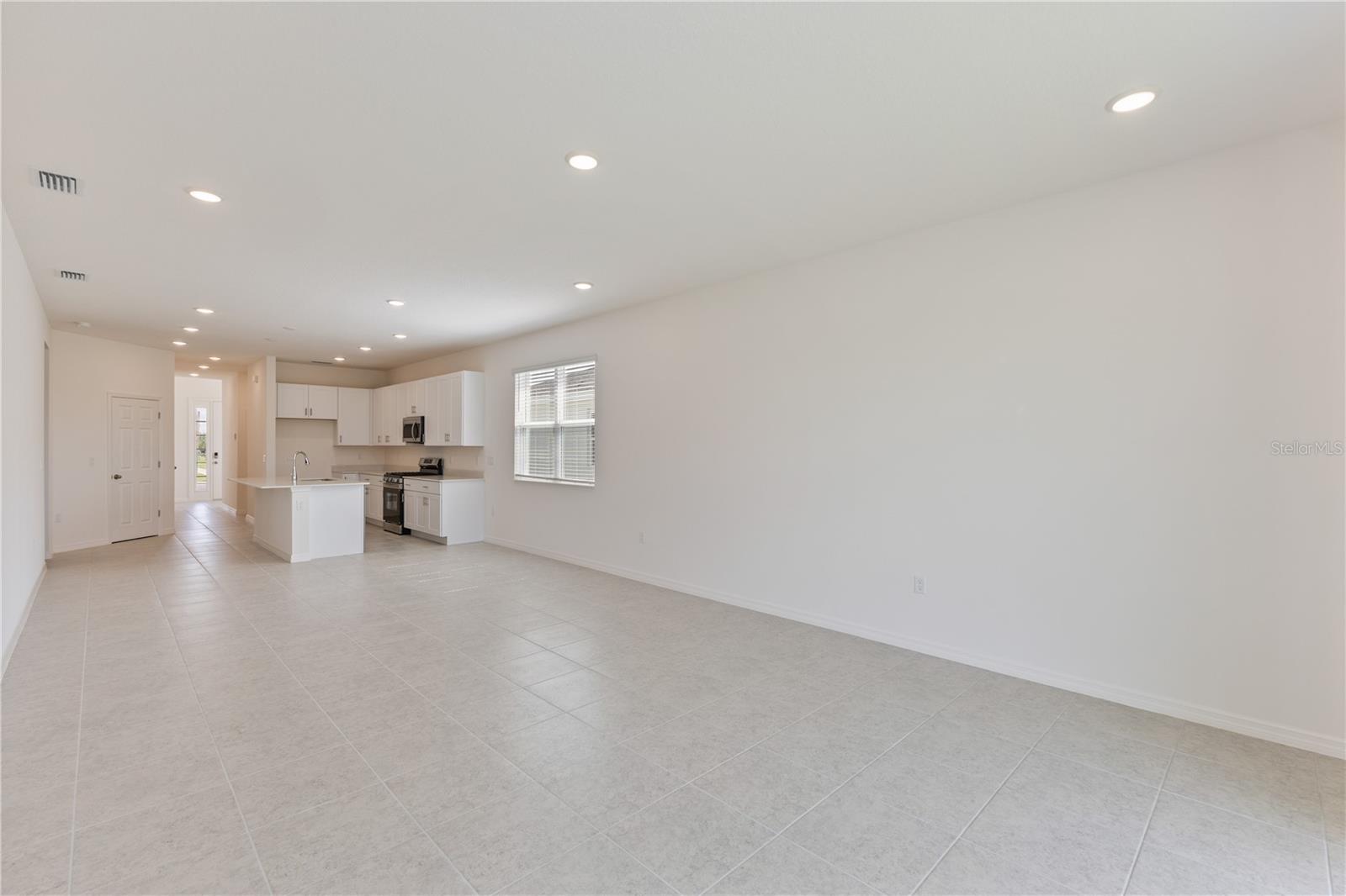 HIGHFIELD AT TWISTED OAKS - Residential