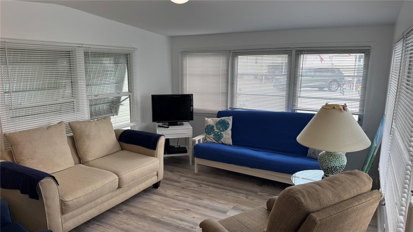 TRAILER ESTATES CTD - Residential