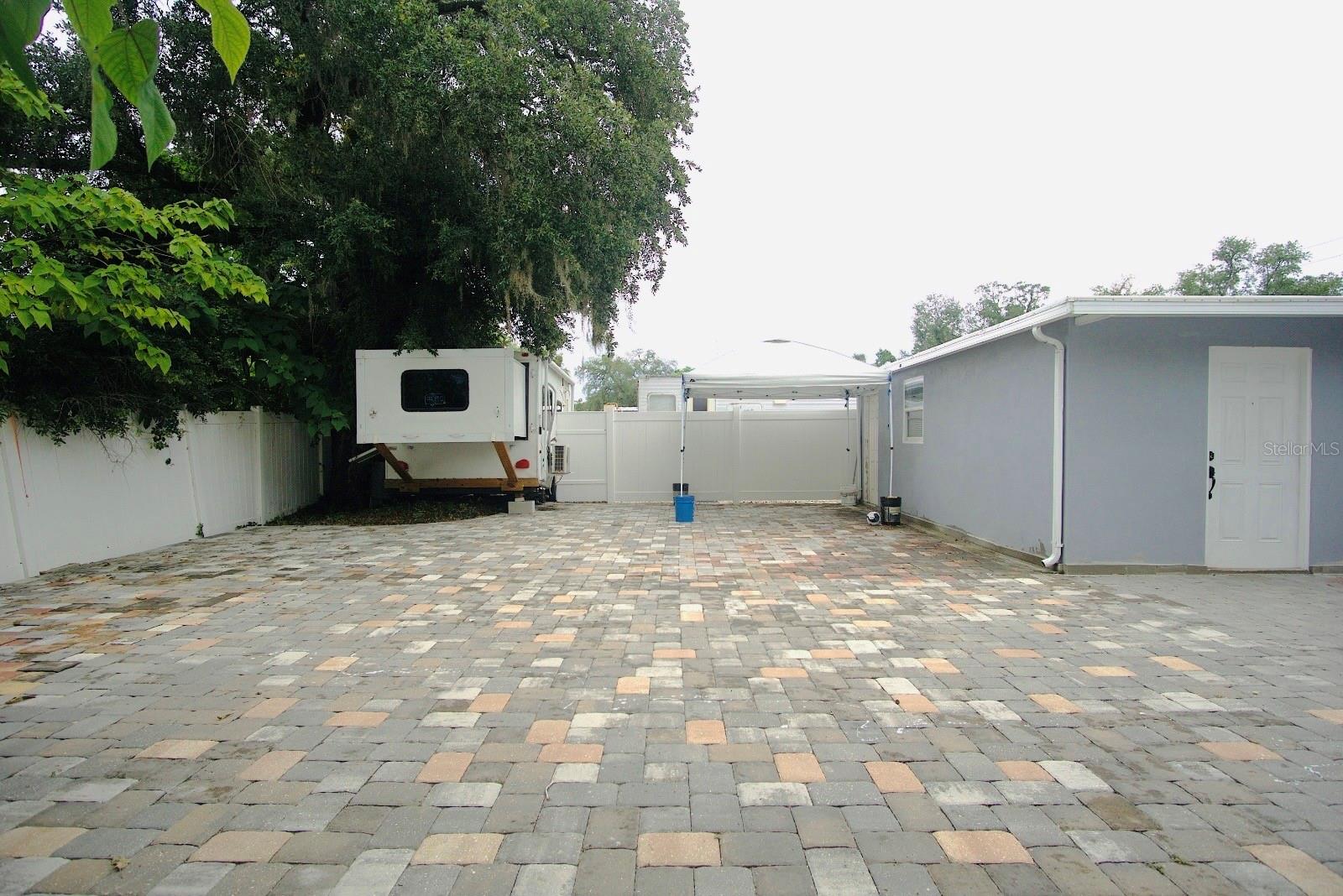 ADAMO ACRES SUB UN 1 - Residential
