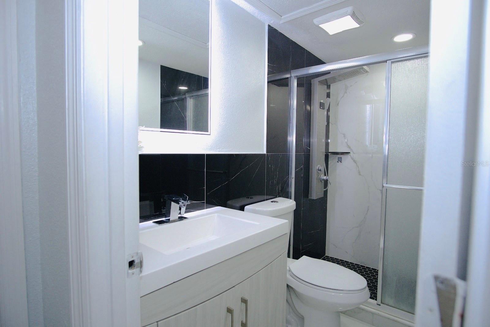 ADAMO ACRES SUB UN 1 - Residential