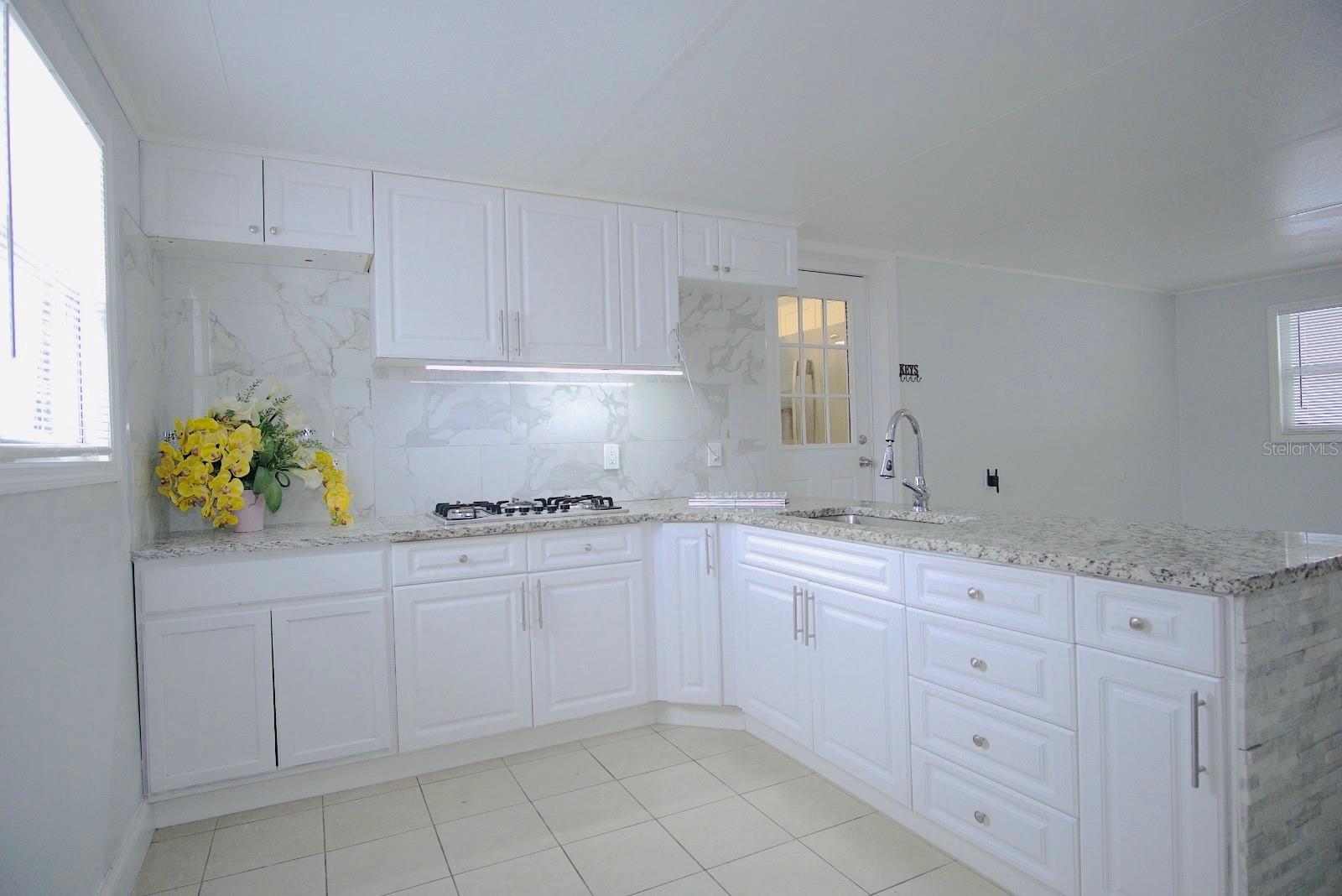 ADAMO ACRES SUB UN 1 - Residential