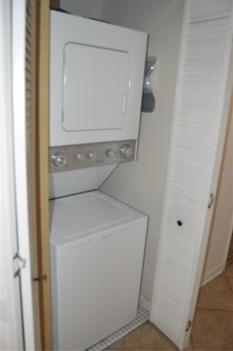 ESTANCIA CONDO - Residential