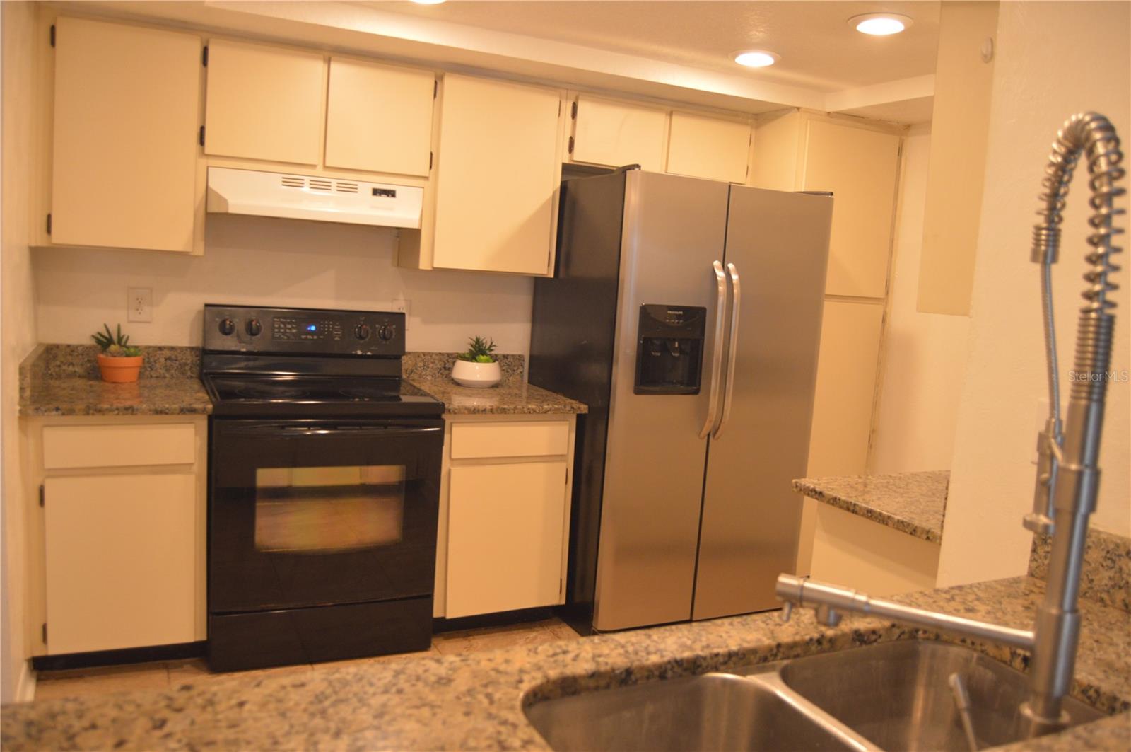 ESTANCIA CONDO - Residential