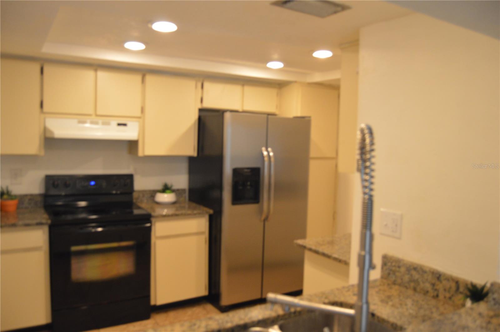 ESTANCIA CONDO - Residential