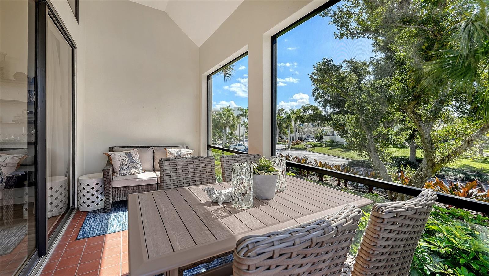 FAIRWAY BAY 2 PH 2 & 3 - Residential