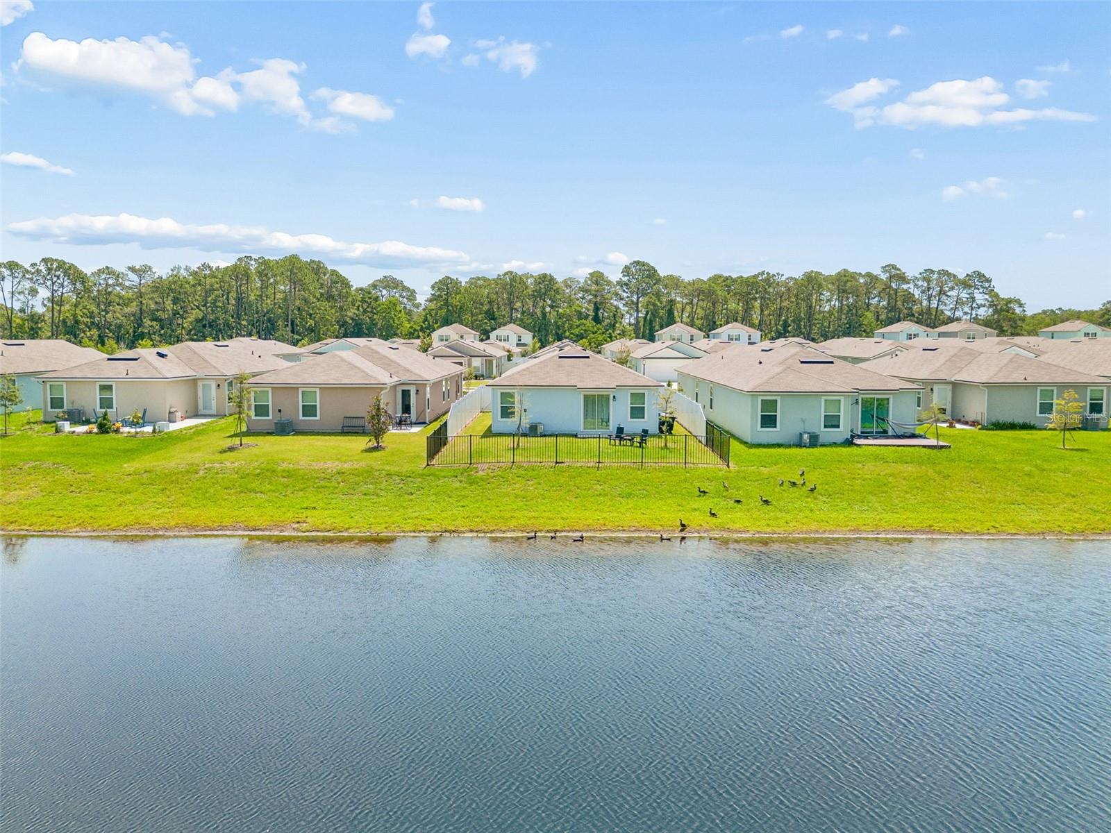 RAVENSWOOD VILLAGE - Residential