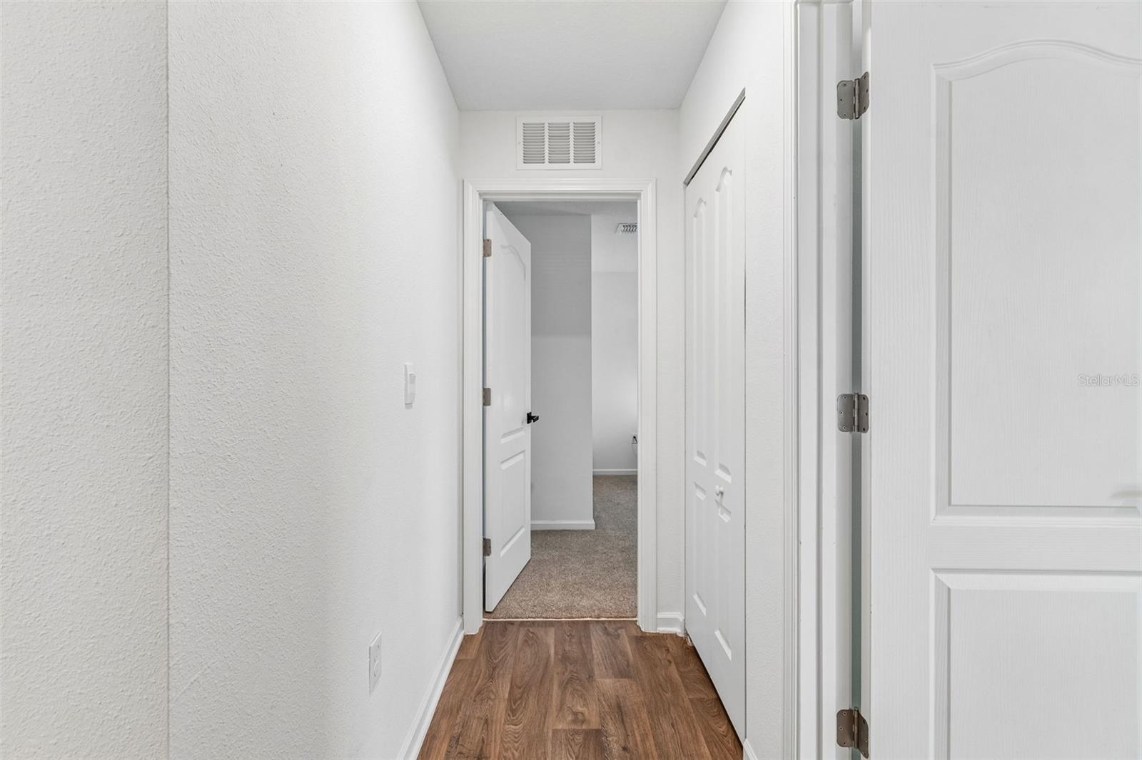 RAVENSWOOD VILLAGE - Residential