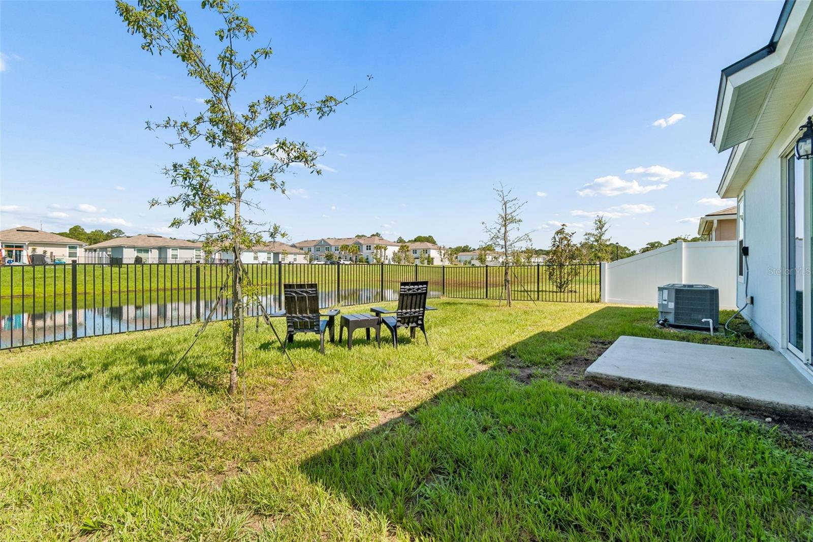 RAVENSWOOD VILLAGE - Residential