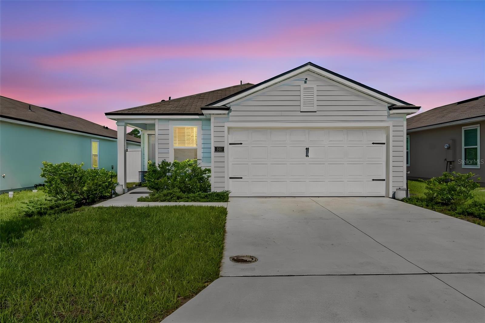 RAVENSWOOD VILLAGE - Residential