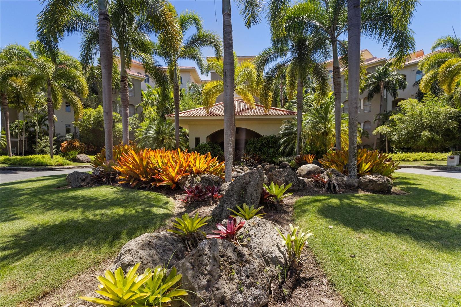 PLANTATION VILLAGE - Residential