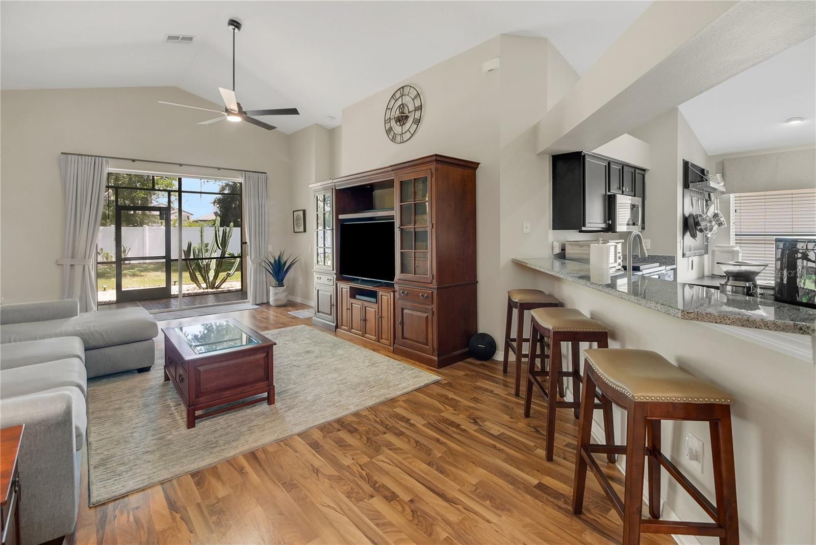 BRIDGEWATER - Residential
