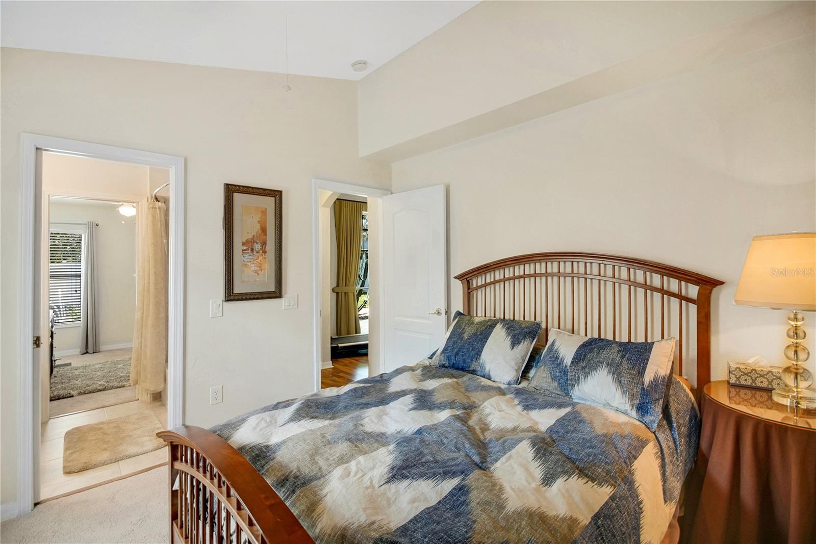 BRIDGEWATER - Residential