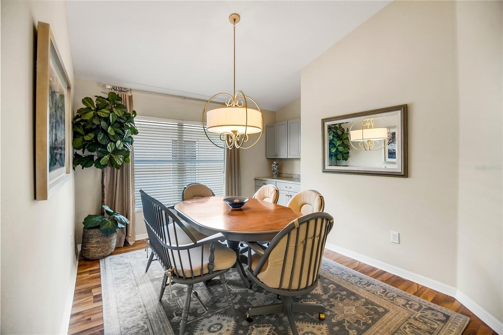 BRIDGEWATER - Residential