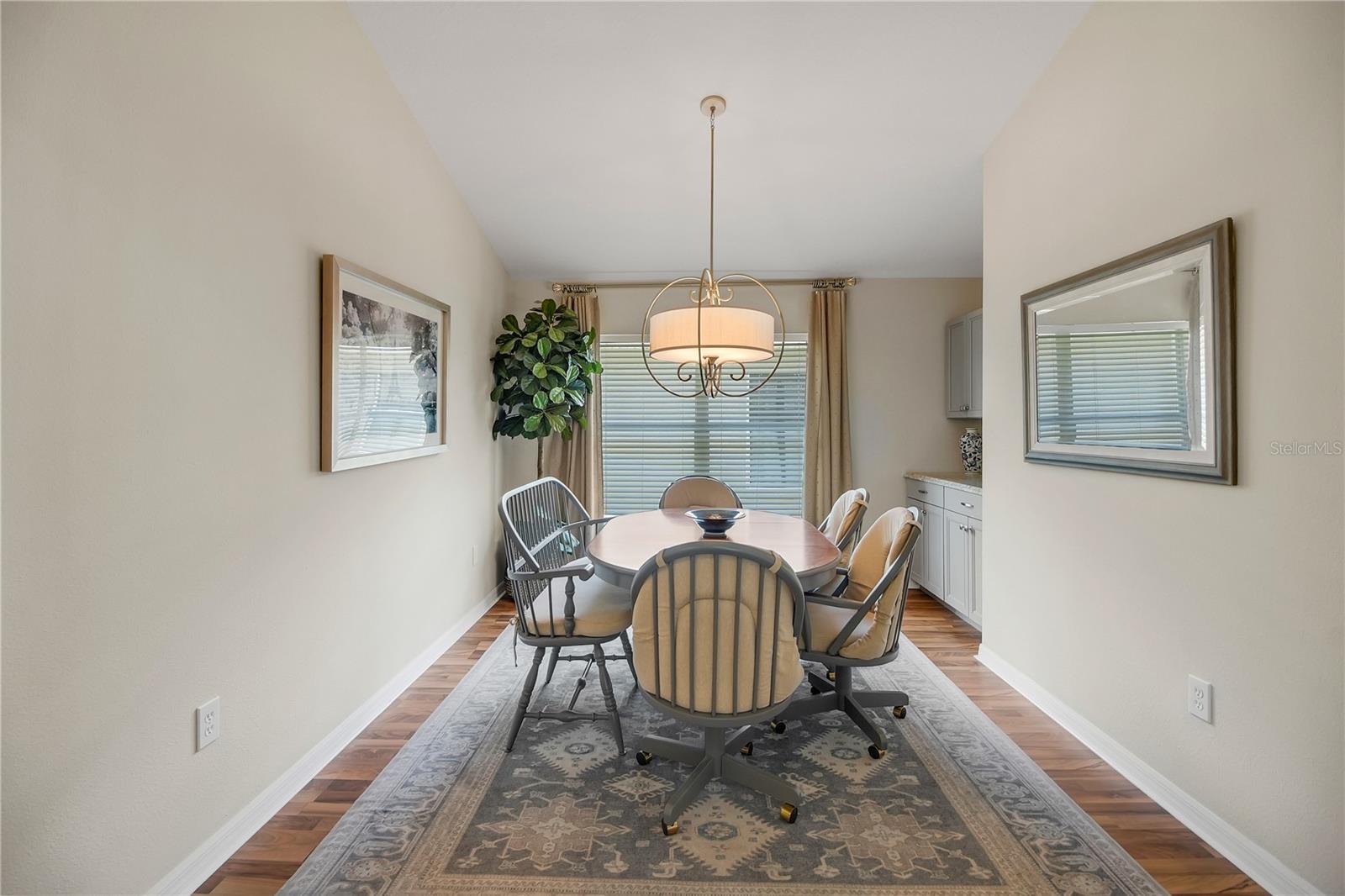 BRIDGEWATER - Residential