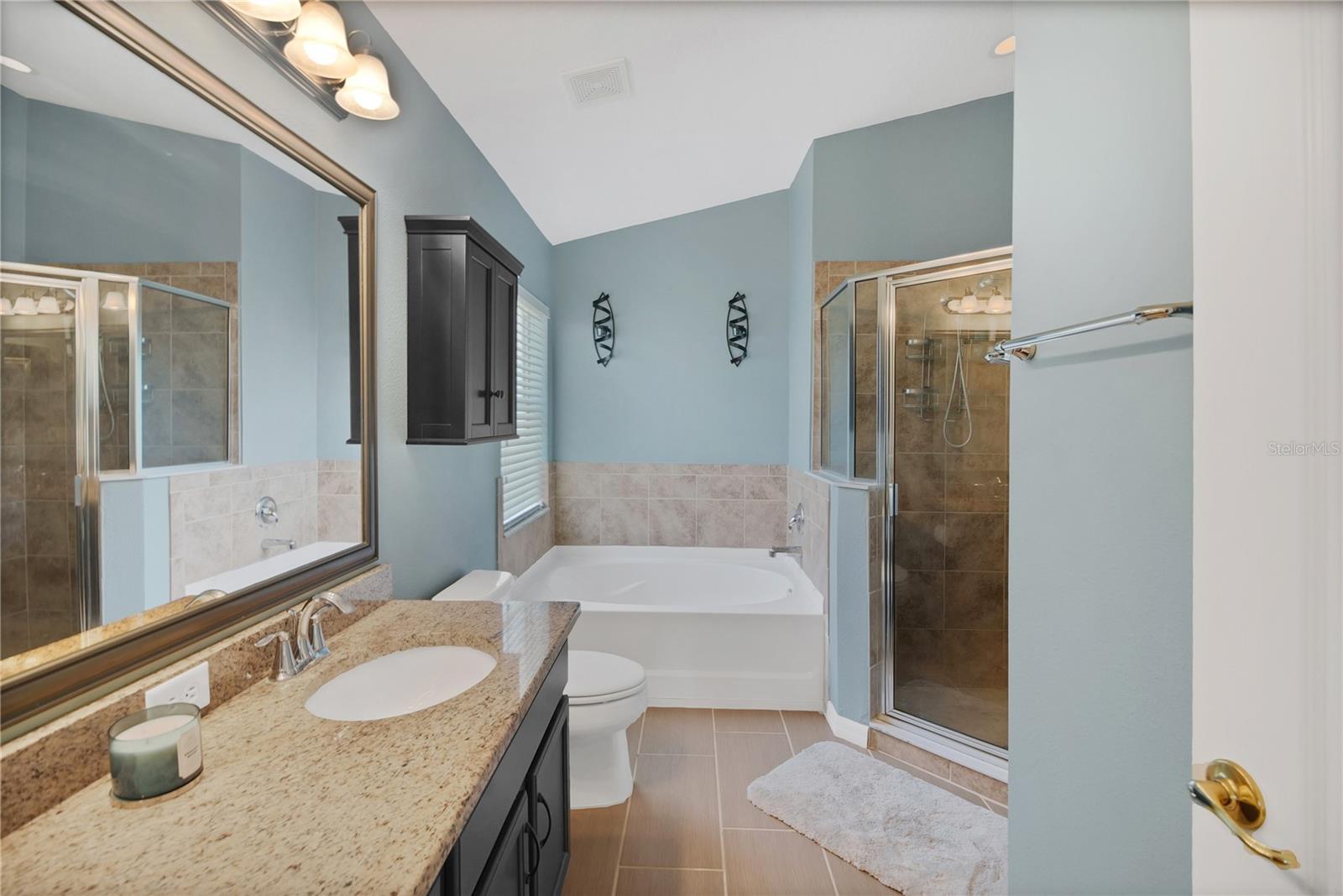 BRIDGEWATER - Residential