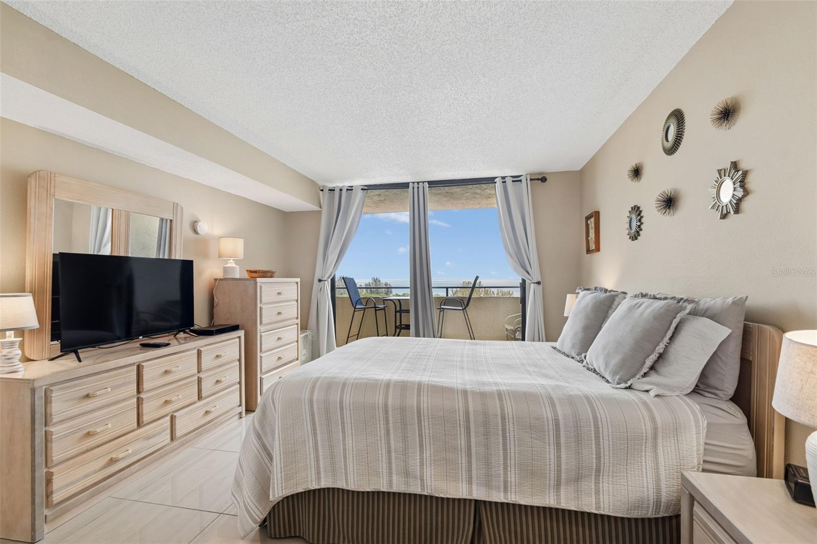 GULF ISLAND BEACH TENNIS - Residential
