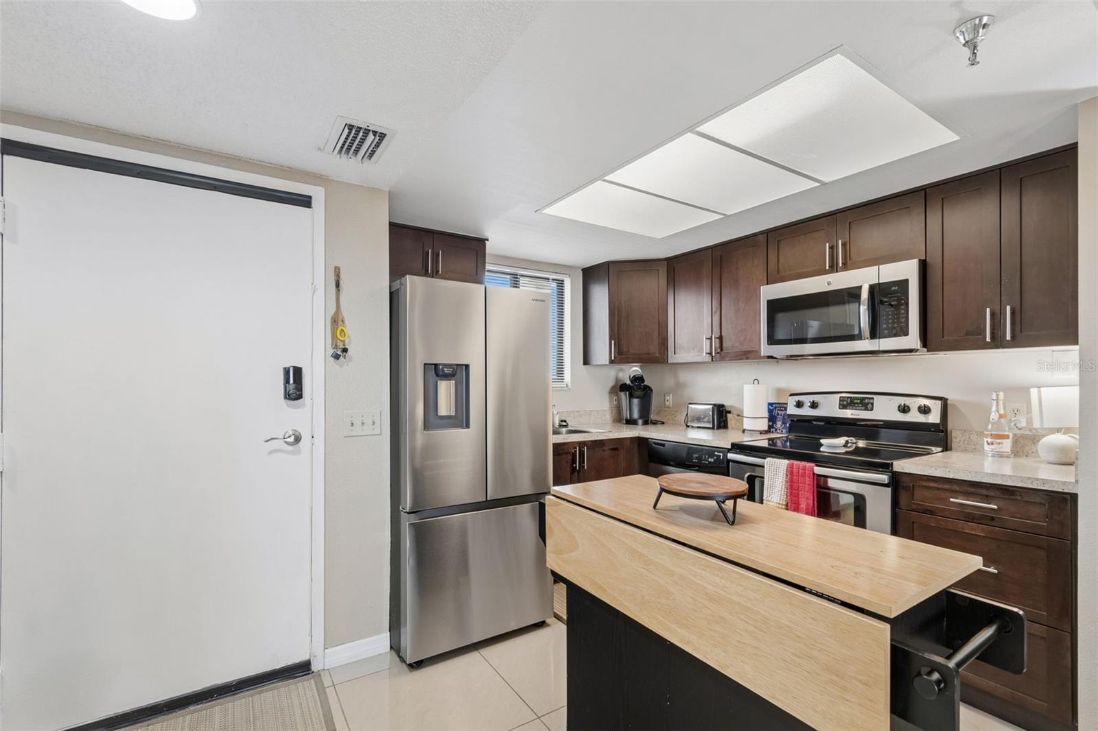 GULF ISLAND BEACH TENNIS - Residential