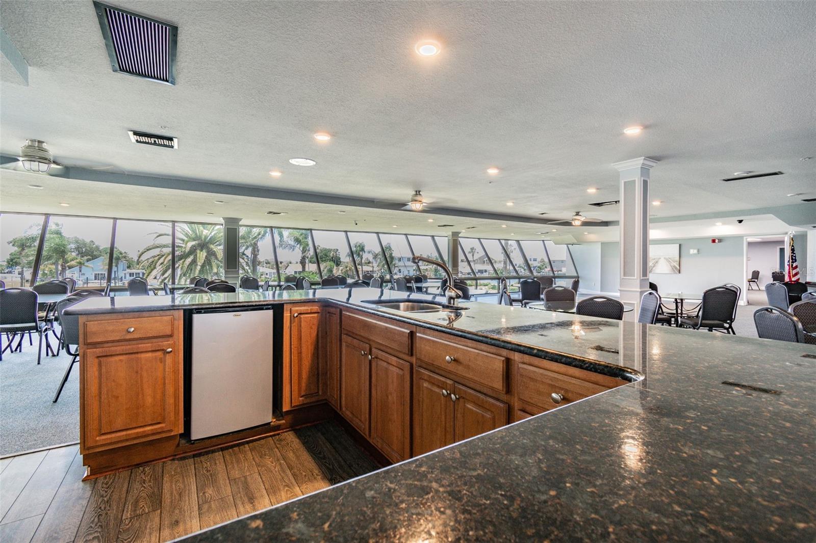 GULF ISLAND BEACH TENNIS - Residential