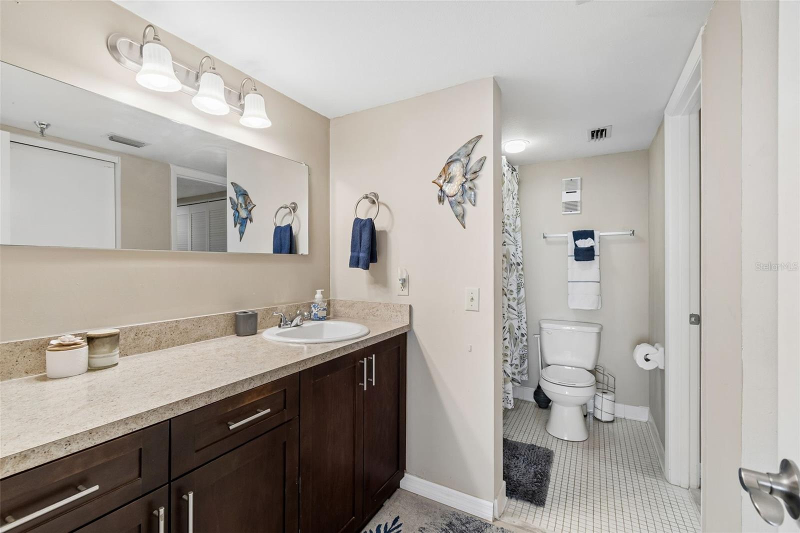 GULF ISLAND BEACH TENNIS - Residential