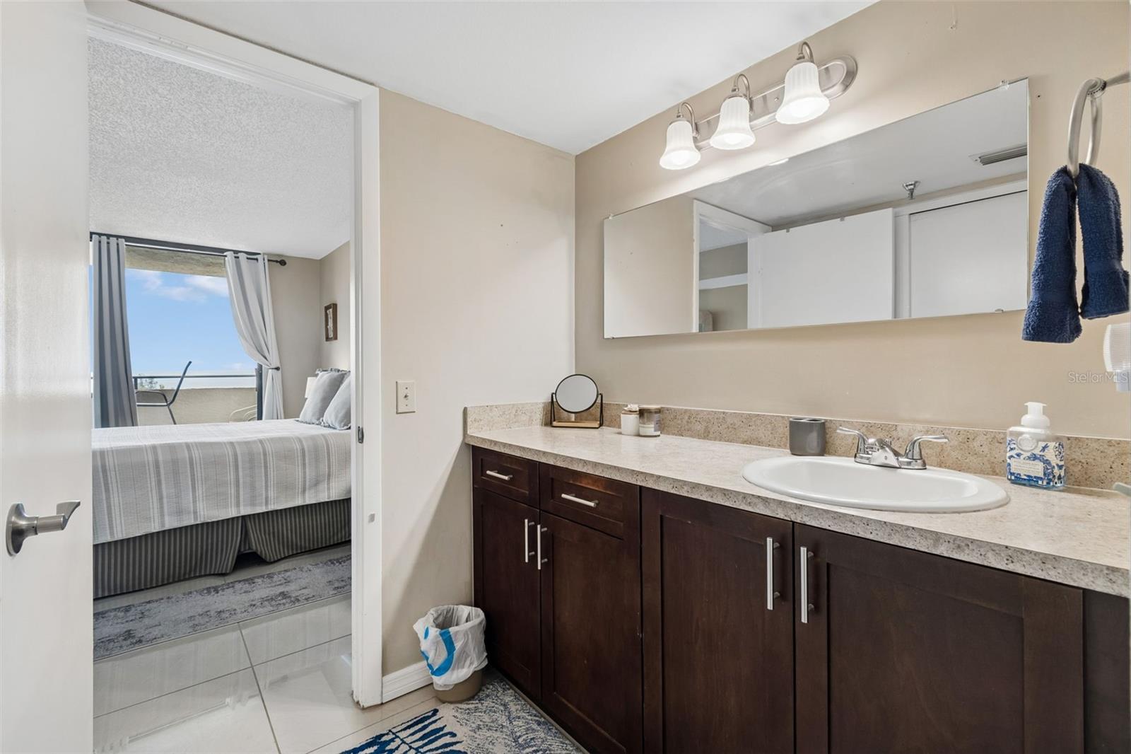 GULF ISLAND BEACH TENNIS - Residential