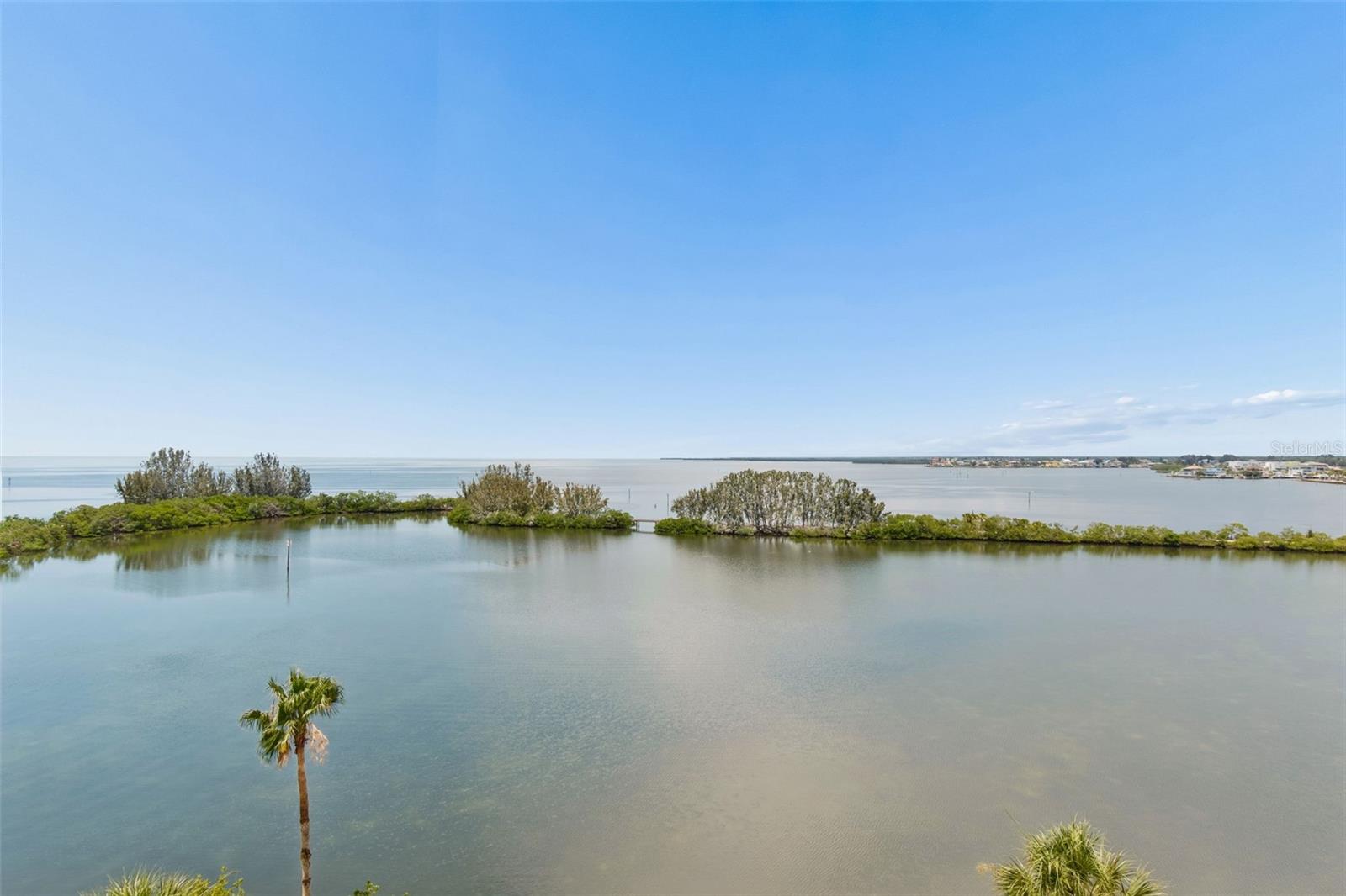GULF ISLAND BEACH TENNIS - Residential