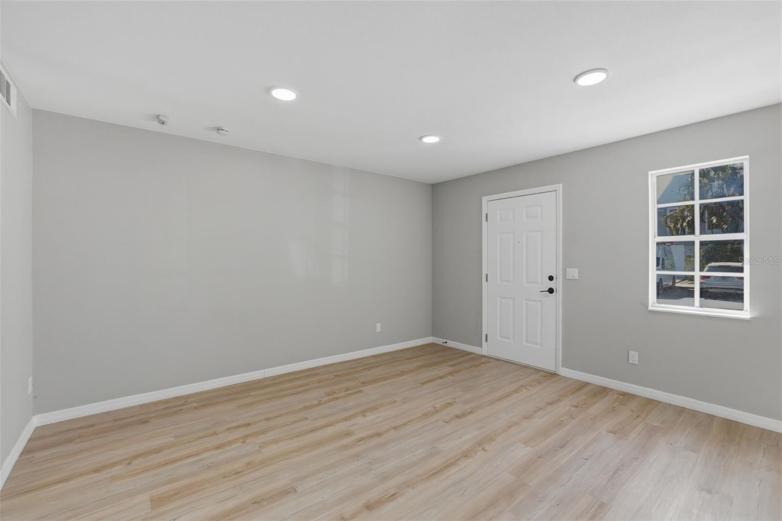 PINEBROOK ESTATES - Residential