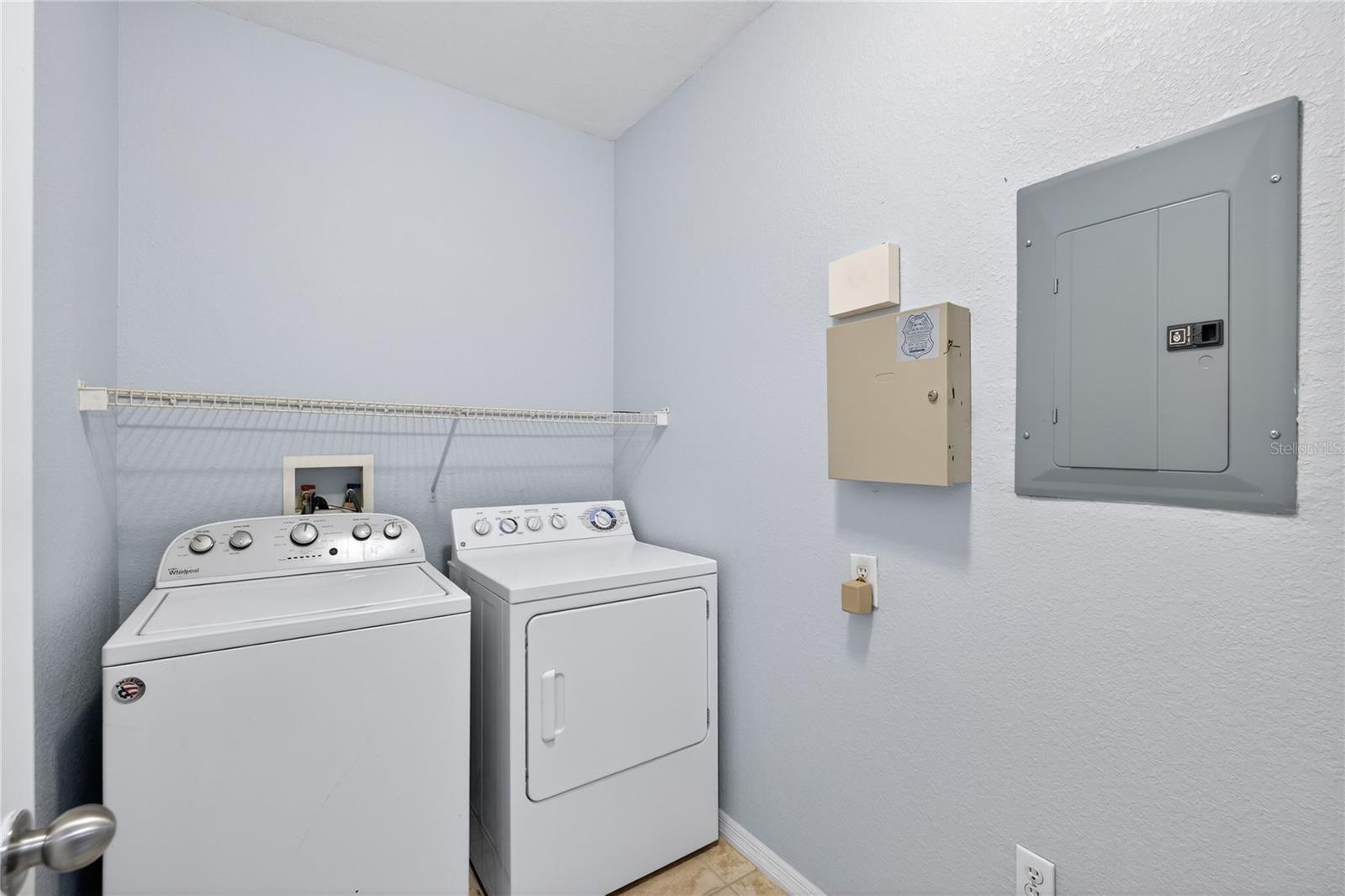 REGISTRY/MICHIGAN PARK CONDO - Residential Lease