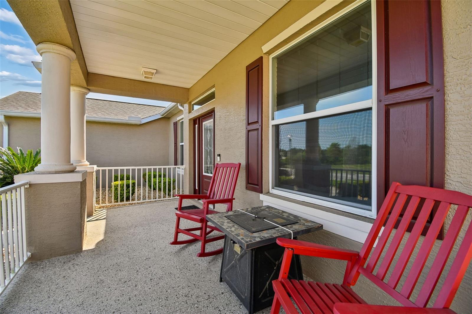 ARLINGTON RIDGE - Residential