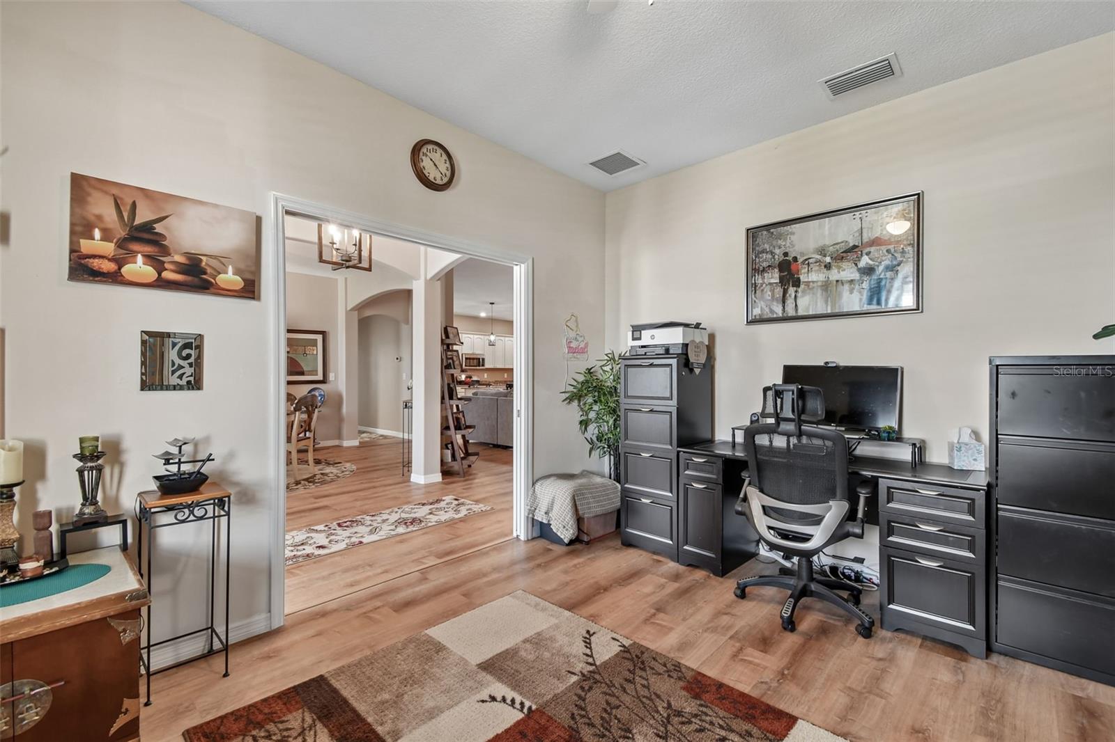 ARLINGTON RIDGE - Residential