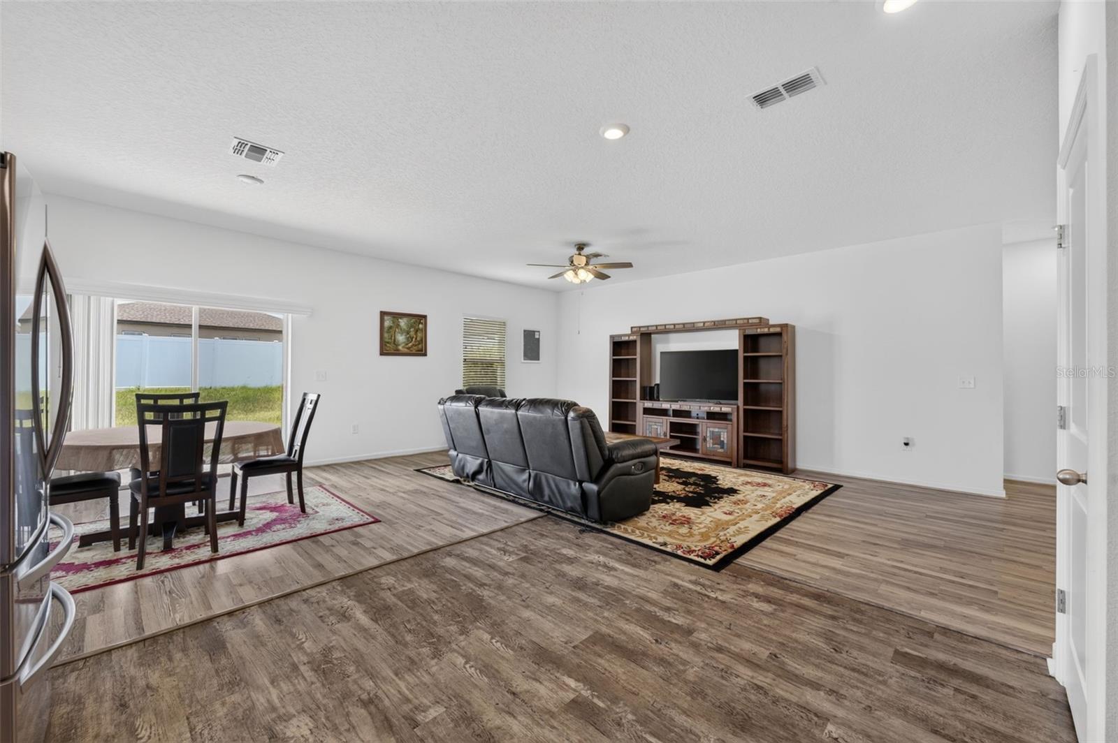 CHERRY LAKE LANDING - Residential