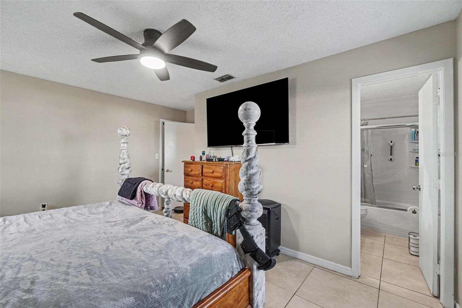 GARDENS OF GULF COVE - Residential