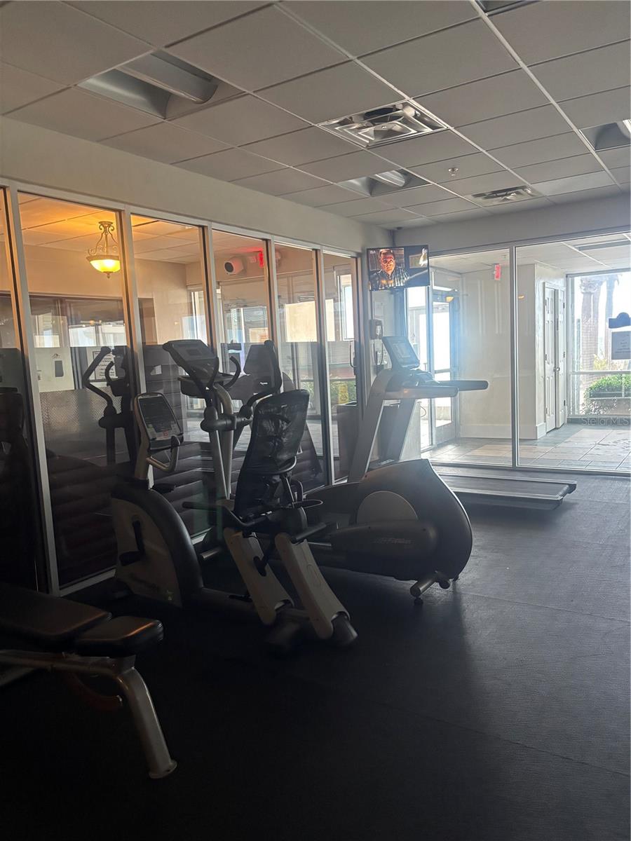 DAYTONA BEACH RESORT & CONFER - Residential