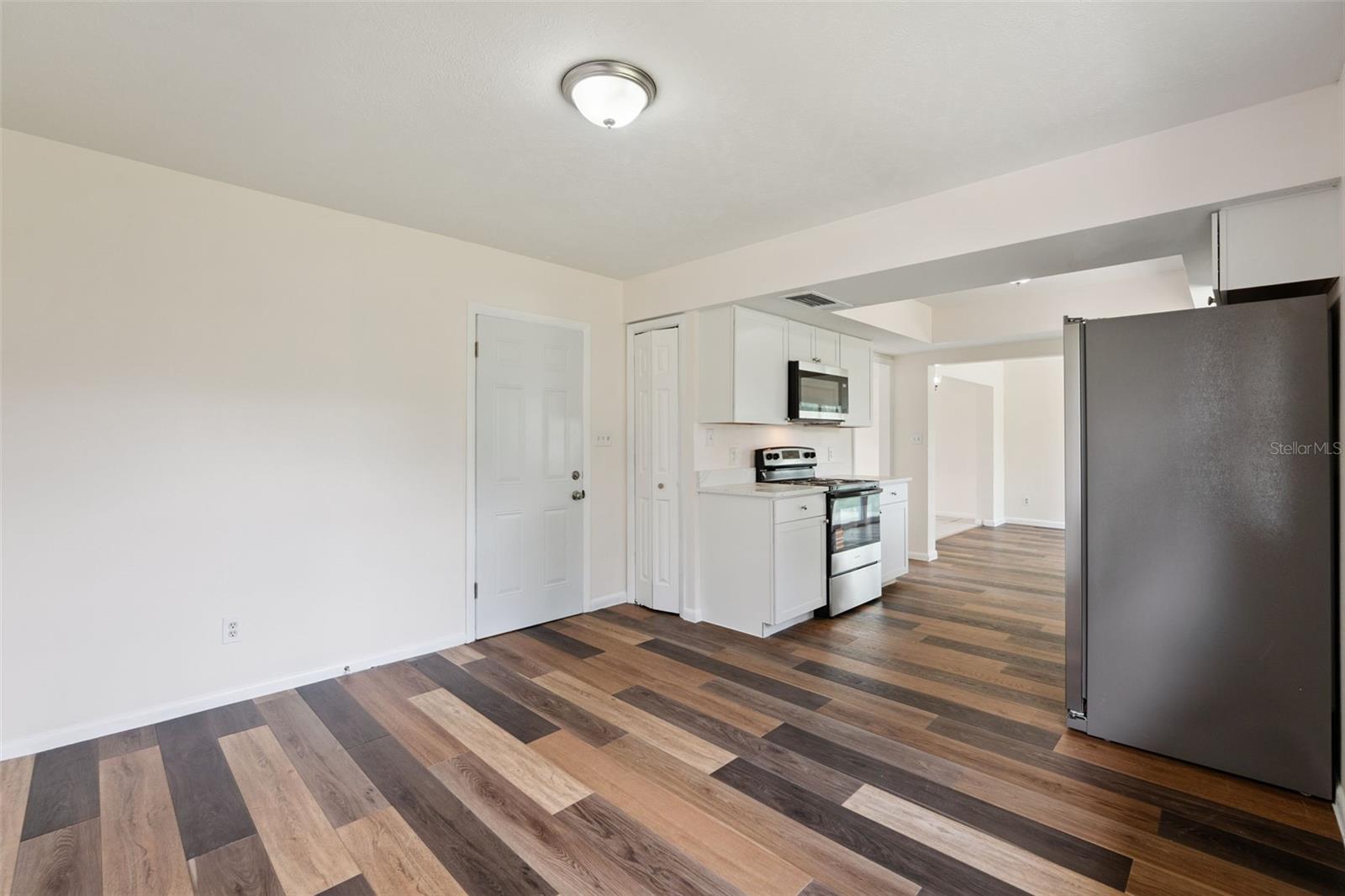 EASTBROOK SUB UNIT 06 2ND REP - Residential