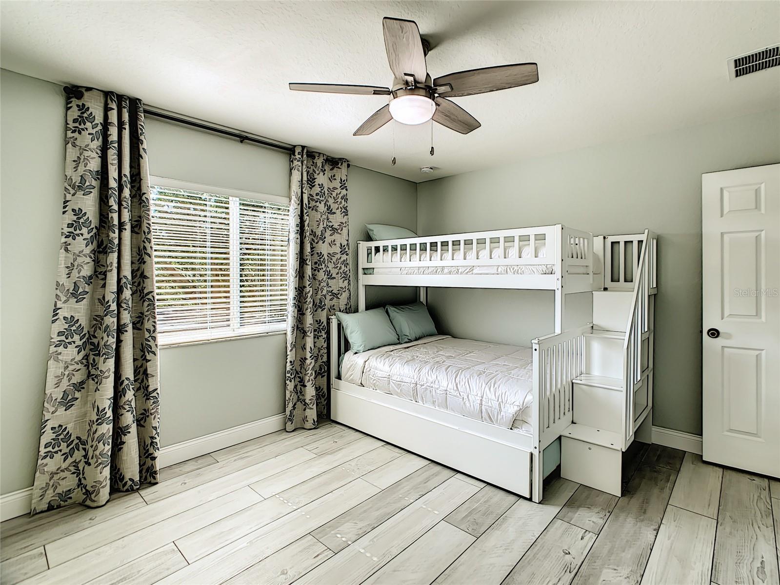 WINDSOR HILLS PHASE THREE - Residential