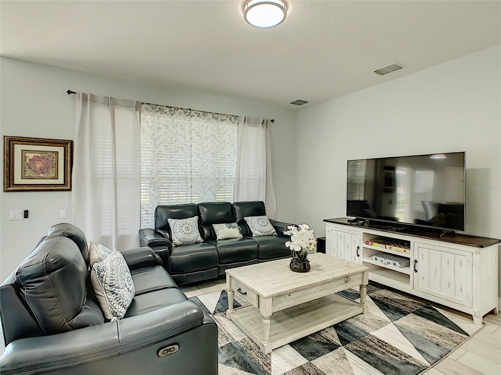 WINDSOR HILLS PHASE THREE - Residential