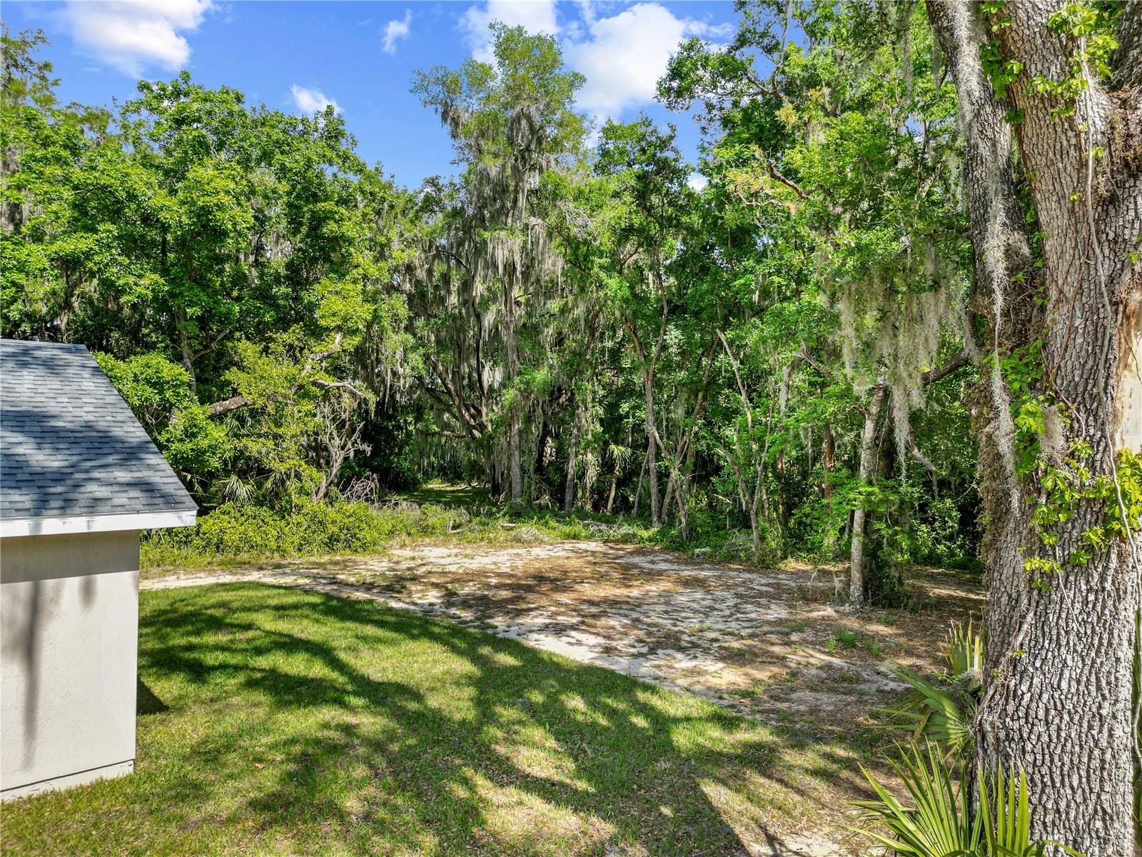 PANASOFFKEE ESTATES - Residential