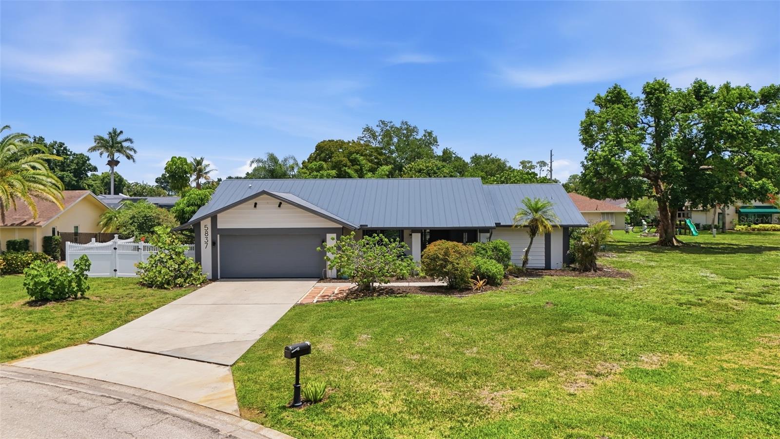 WHISKEY CREEK CLUB ESTATE - Residential