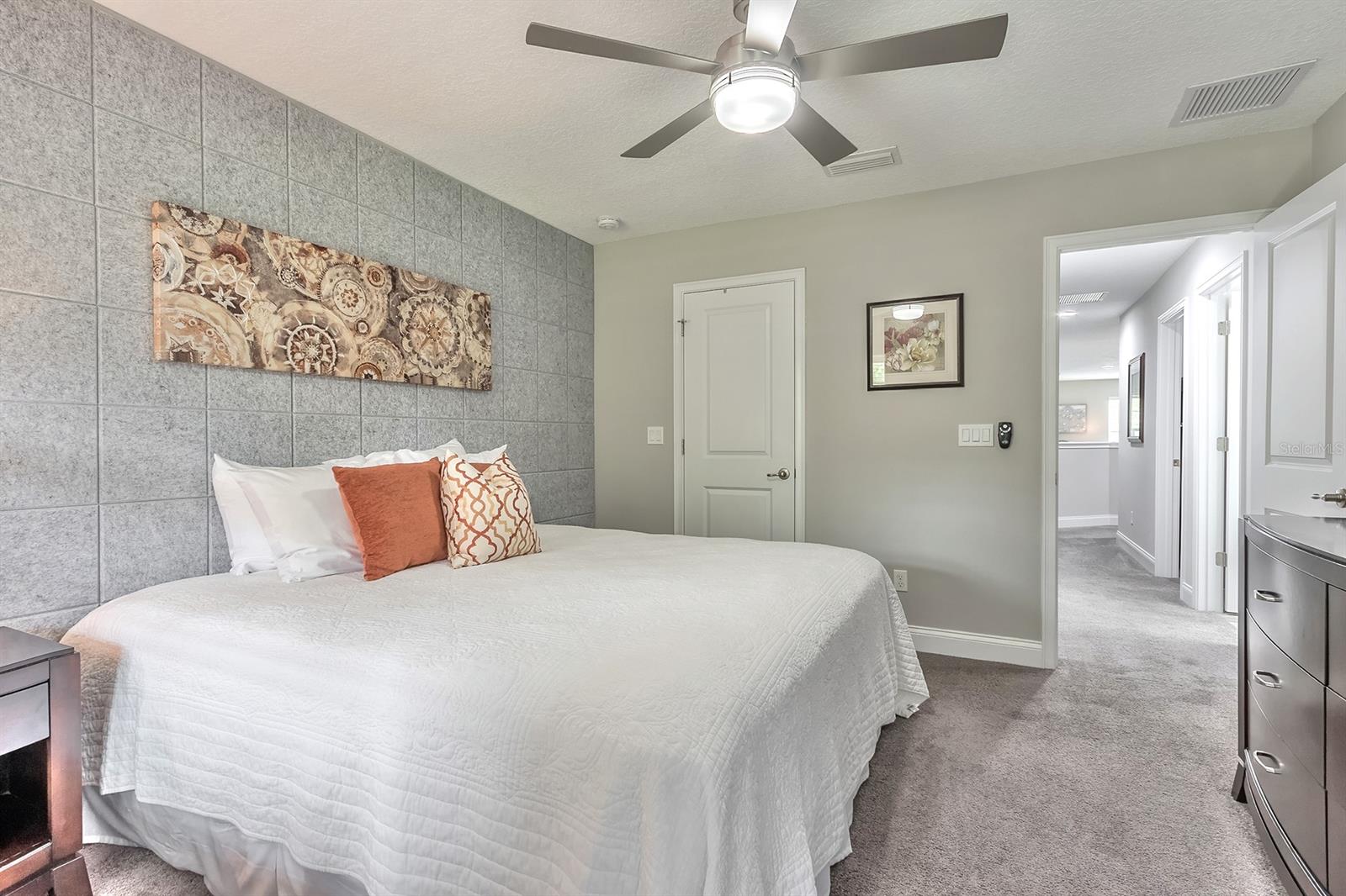 Venetian Bay Ph 1B Un 1 #H - Residential