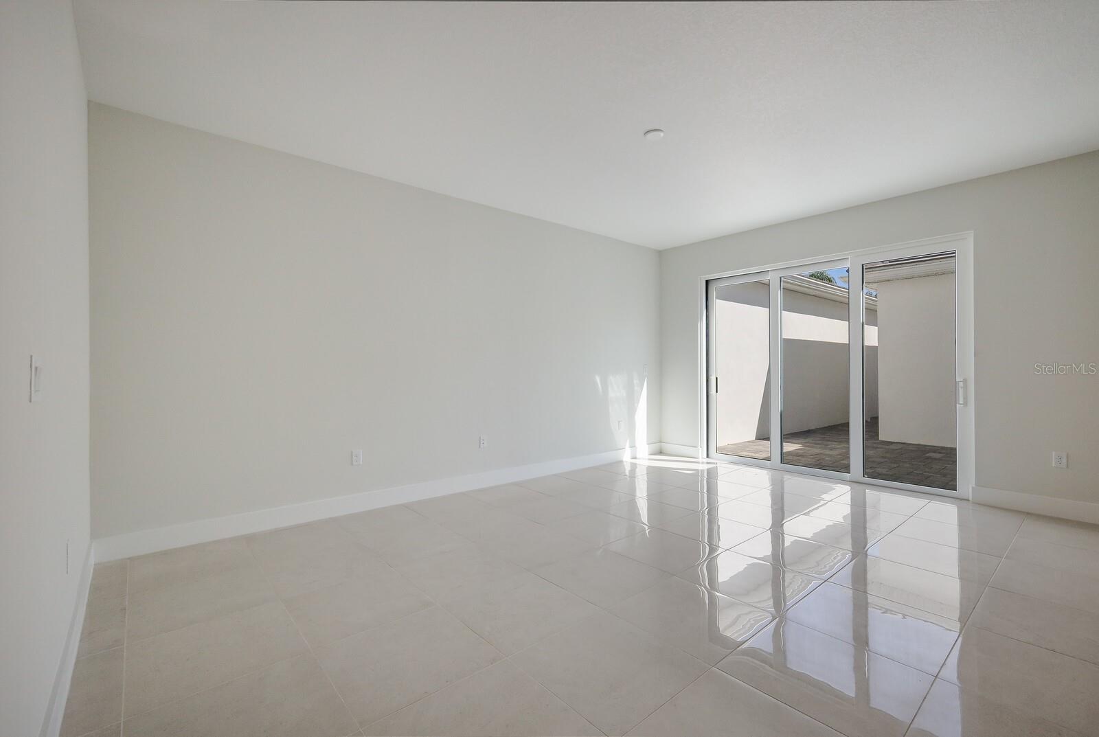 AQUA LAGOON TOWNHOMES - Residential