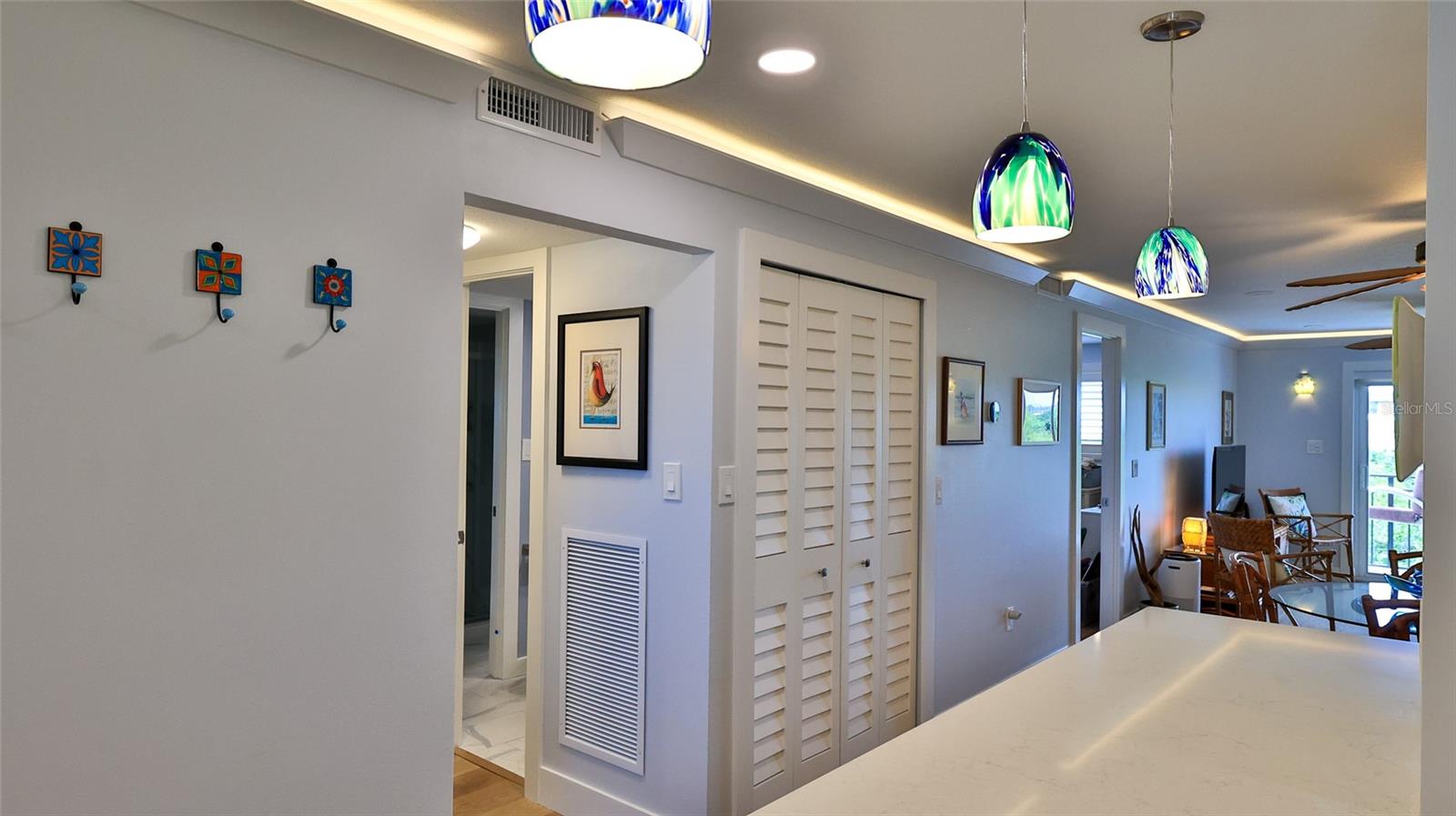 CAPTAINS QUARTERS - Residential