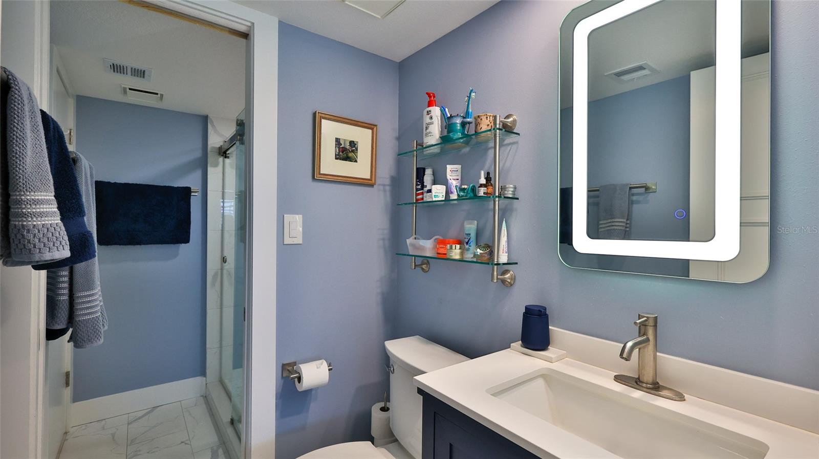 CAPTAINS QUARTERS - Residential