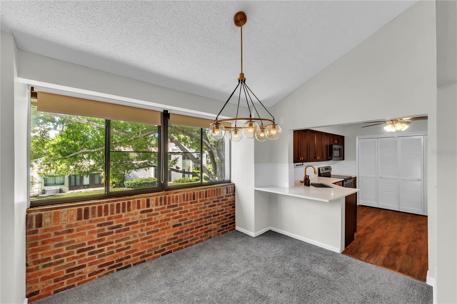 CARROLLWOOD VILLAGE PINE LAKE - Residential Lease