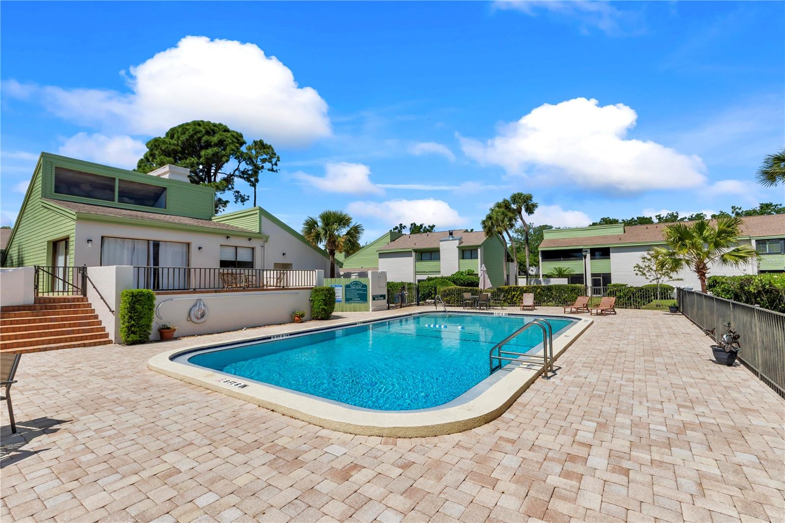 CARROLLWOOD VILLAGE PINE LAKE - Residential Lease