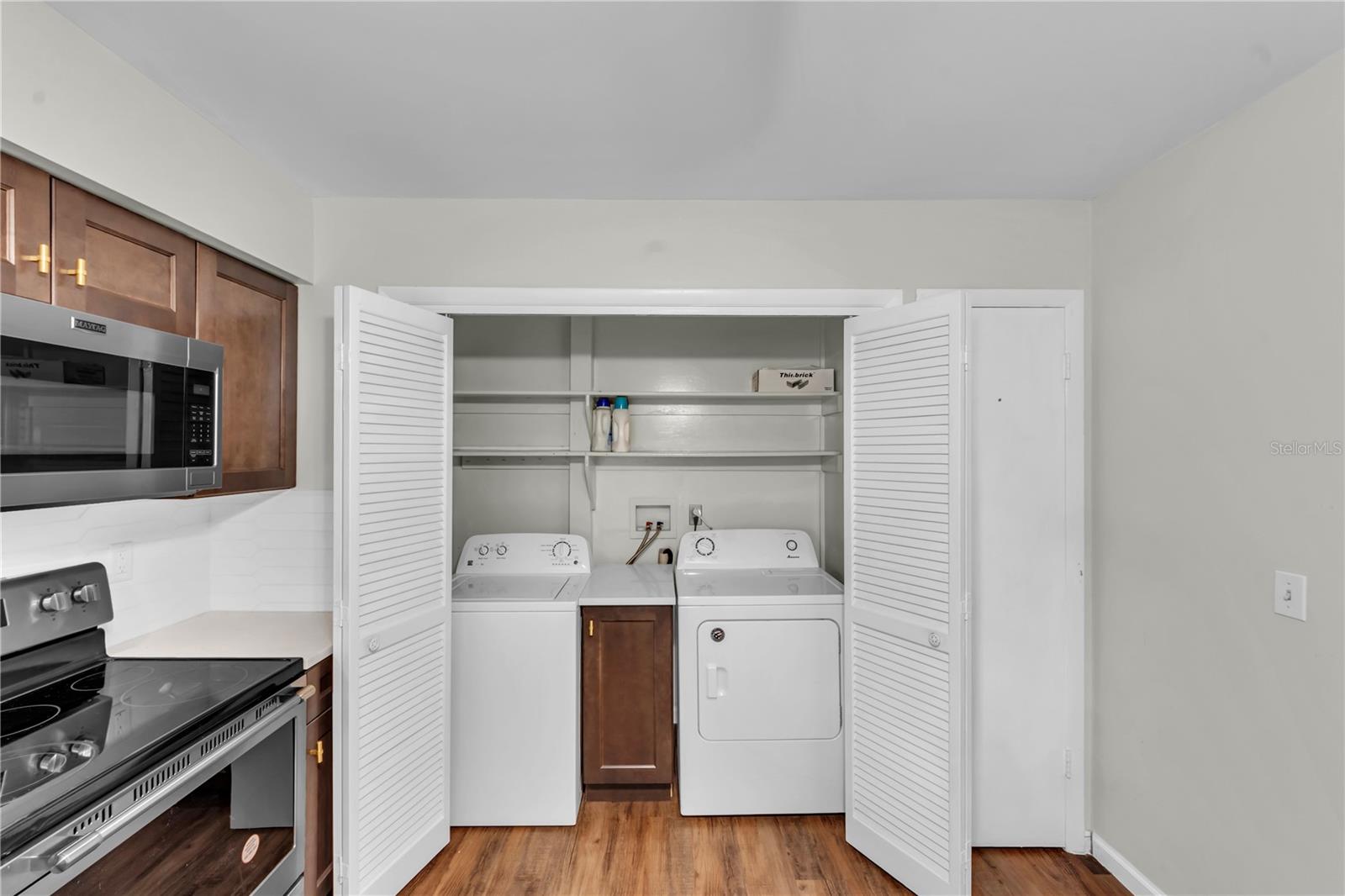 CARROLLWOOD VILLAGE PINE LAKE - Residential Lease