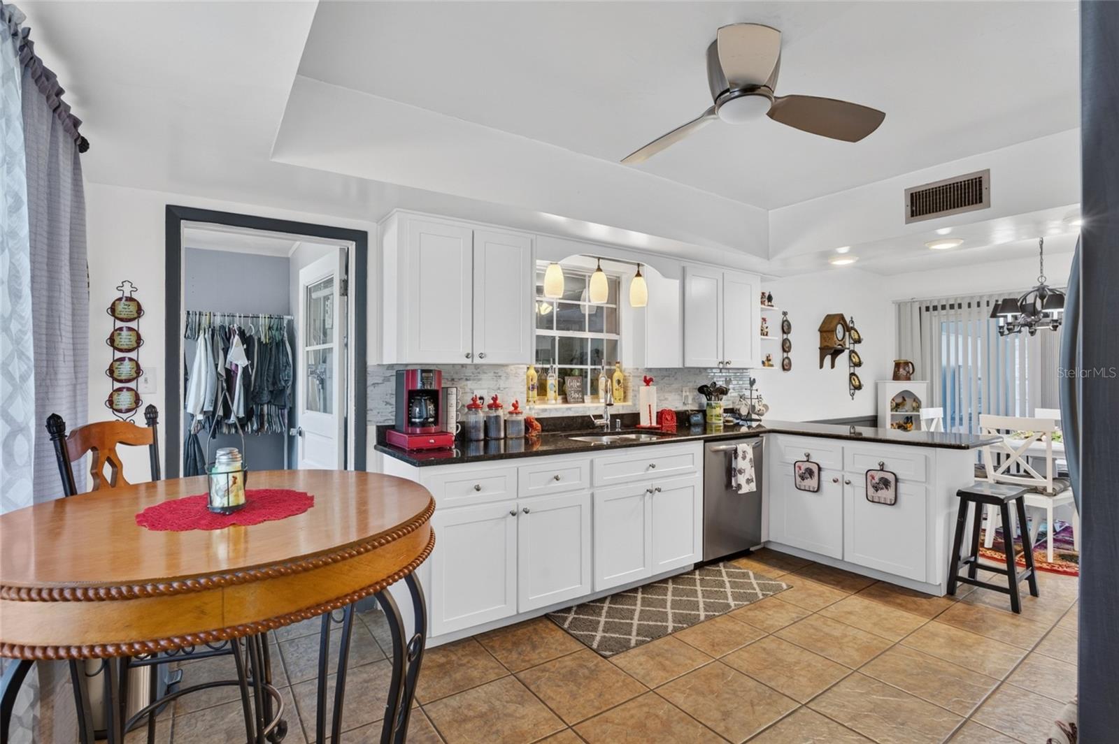 HILLS/LK ELBERT - Residential